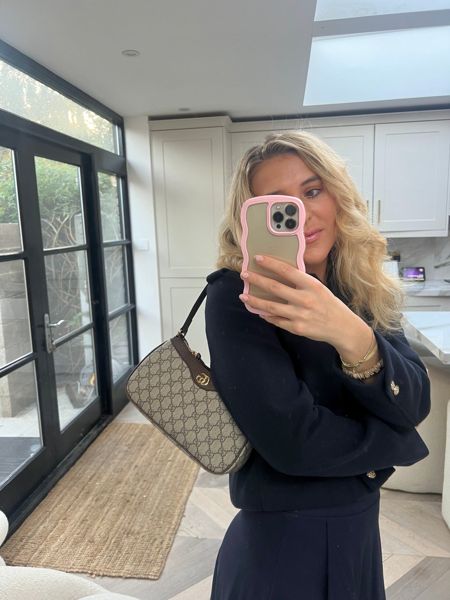 Elegance Odia Cross-body